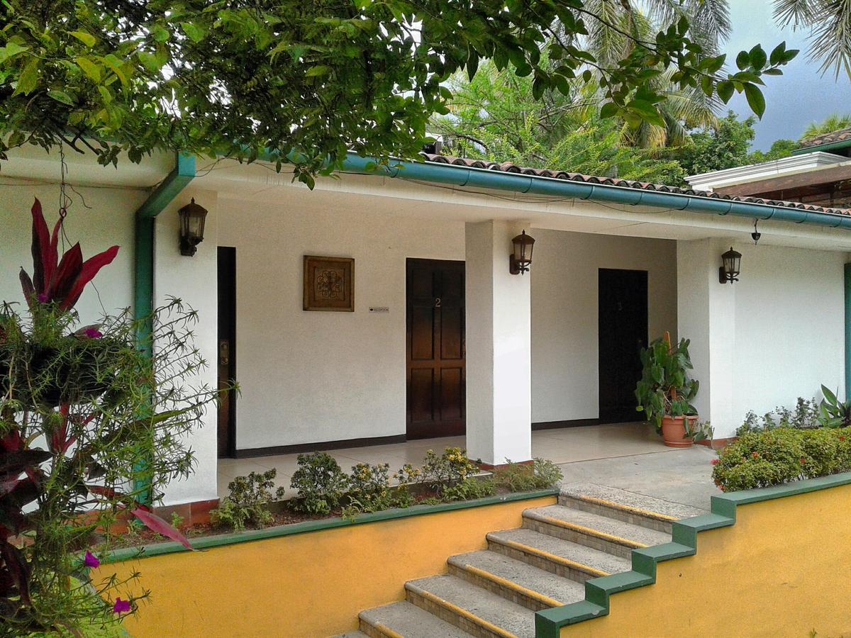 Kal Nawi Hotel San Salvador Kültér fotó