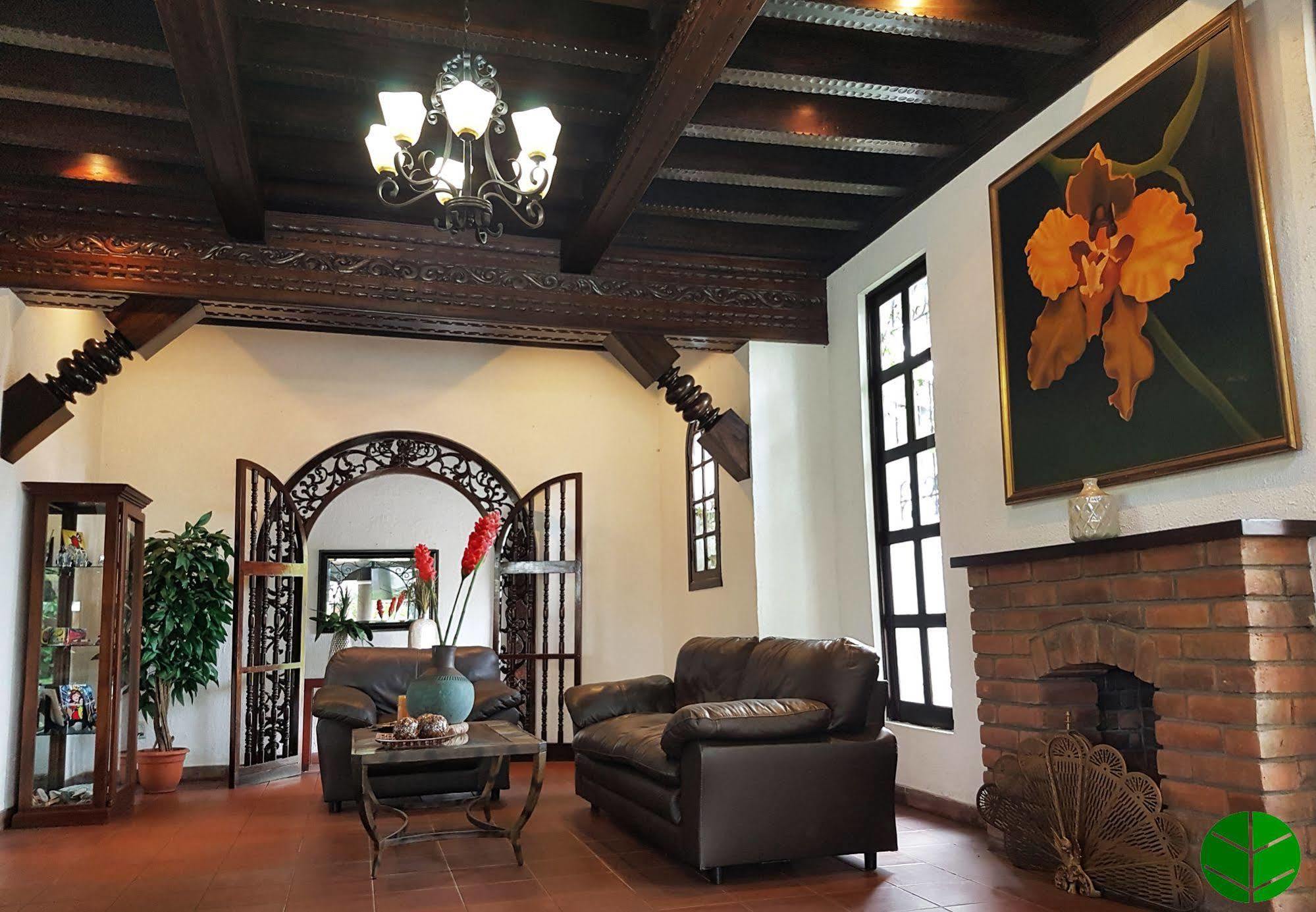 Kal Nawi Hotel San Salvador Kültér fotó
