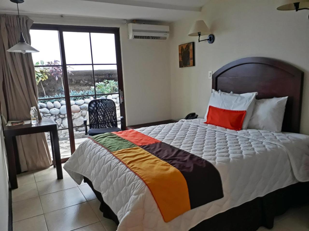 Kal Nawi Hotel San Salvador Kültér fotó