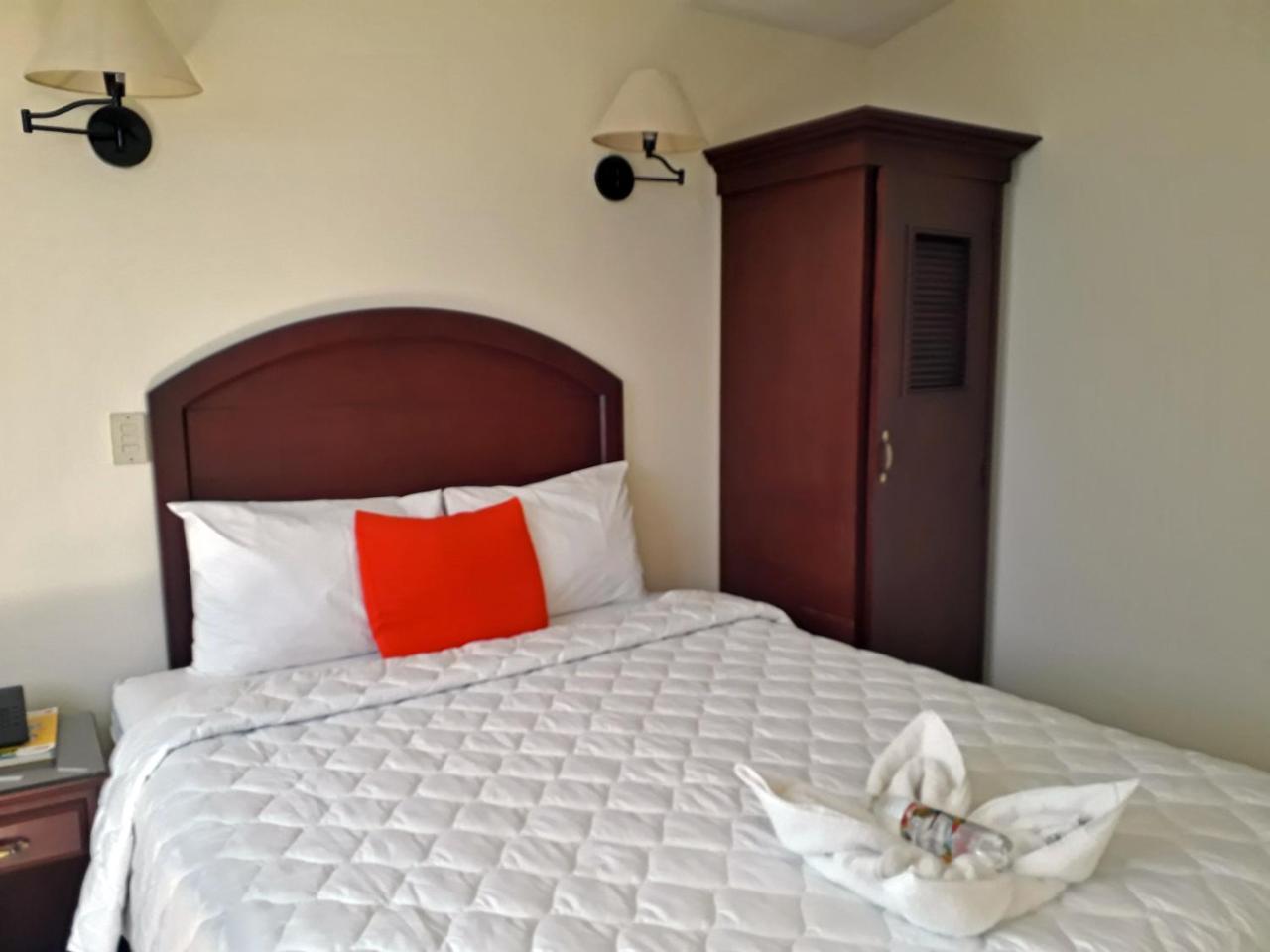 Kal Nawi Hotel San Salvador Kültér fotó