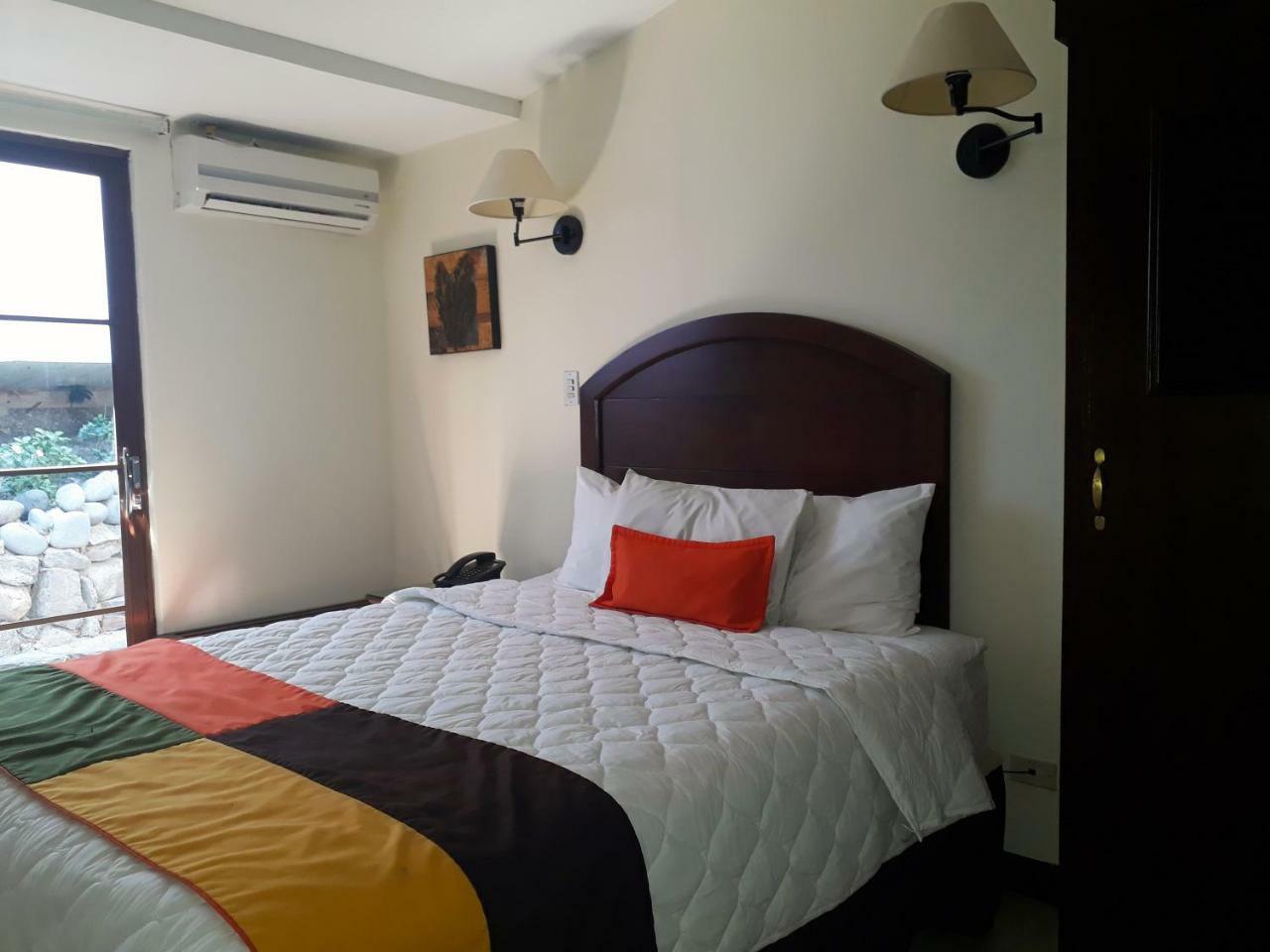 Kal Nawi Hotel San Salvador Kültér fotó