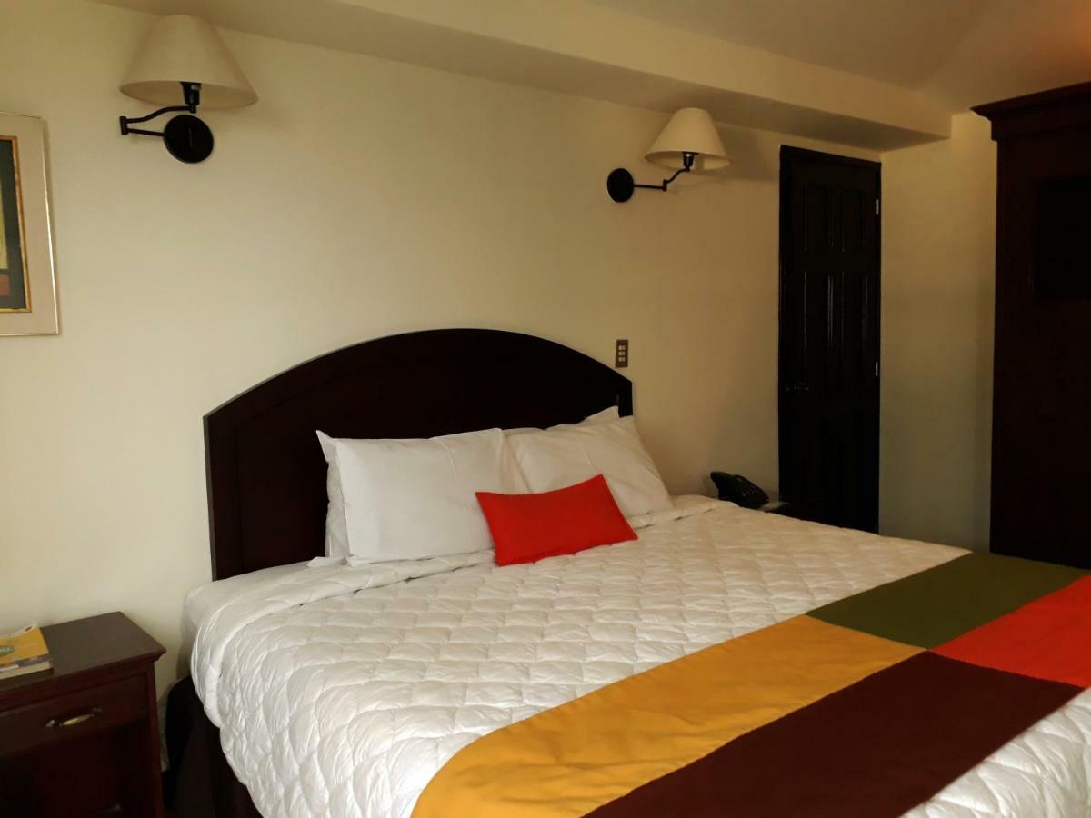 Kal Nawi Hotel San Salvador Kültér fotó